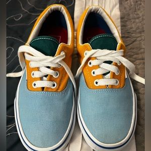Size 7.5 Vans tennis shoes